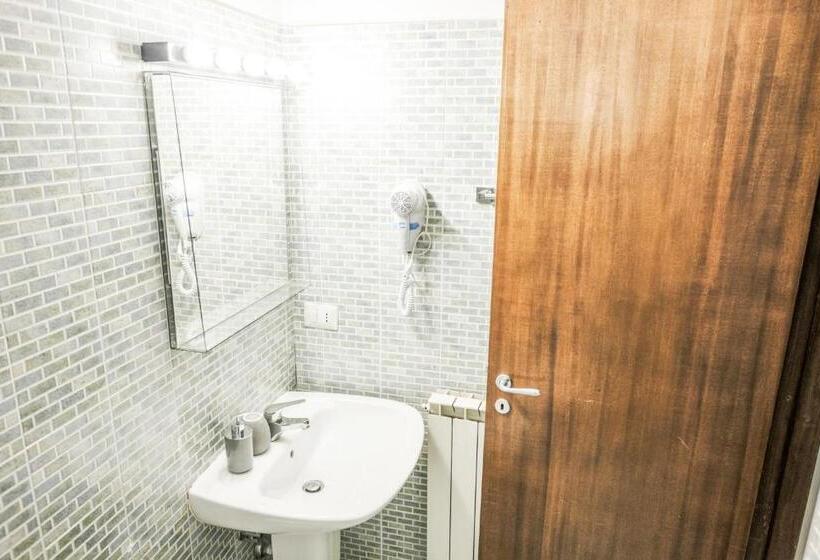 اتاق استاندارد, Spartacus