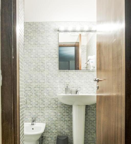 اتاق استاندارد, Spartacus