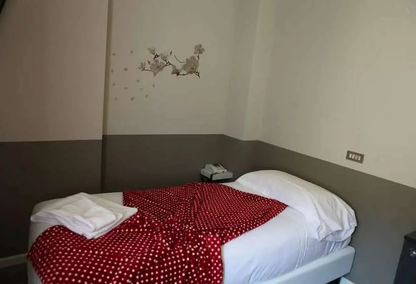 Standard Yhden Hengen Huone, Albergo Al Cacciatore Tortellinando