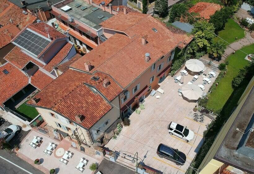 标准单人间, Albergo Al Cacciatore Tortellinando