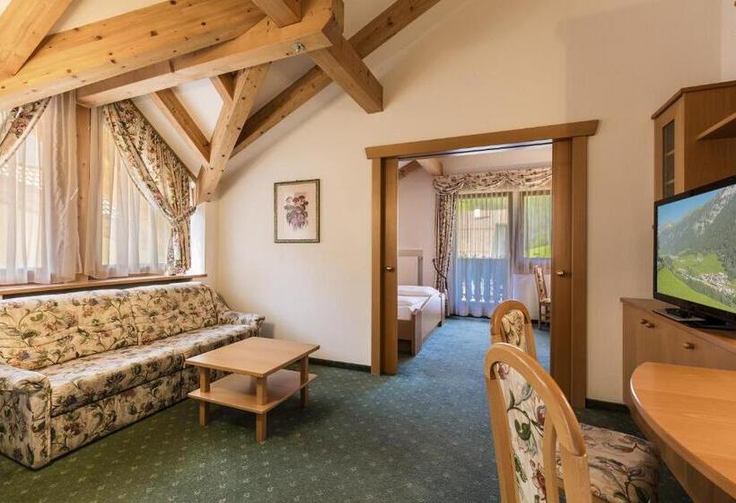 סוויטה עם מרפסת, Berg