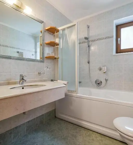 Standard-huone Parveke, Berg