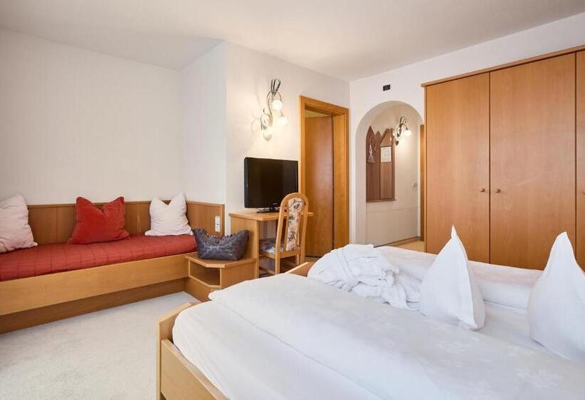 חדר סטנדרט עם מרפסת, Berg