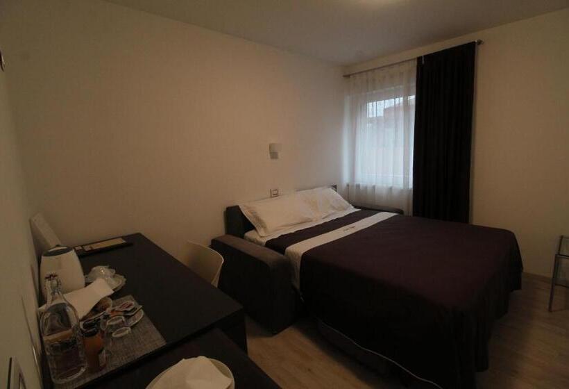 סוויטה משפחתית, Cajeta