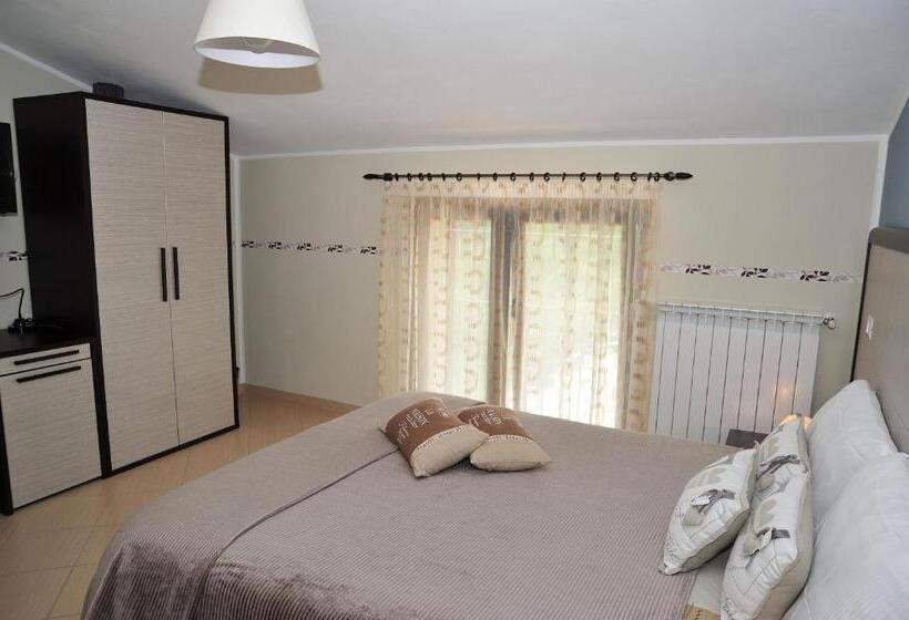 غرفة ديلوكس, Relais Black Horse