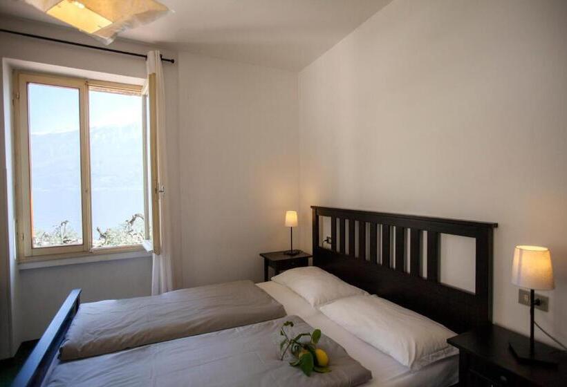 Quarto Estandar, Prà De La Fam B&b