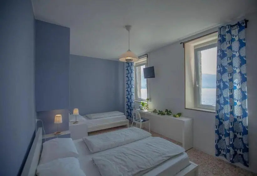 Standard Kolmen Hengen Huone, Prà De La Fam B&b