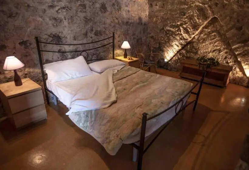 Standard-studio, Prà De La Fam B&b