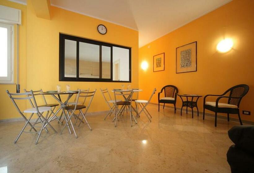 标准三人间, B&b Dimora Del Principe