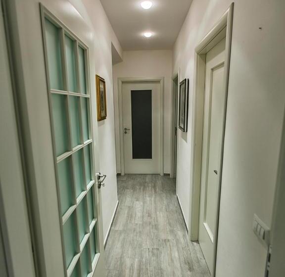 スタンダードトリプルルーム, Casa Di Amici