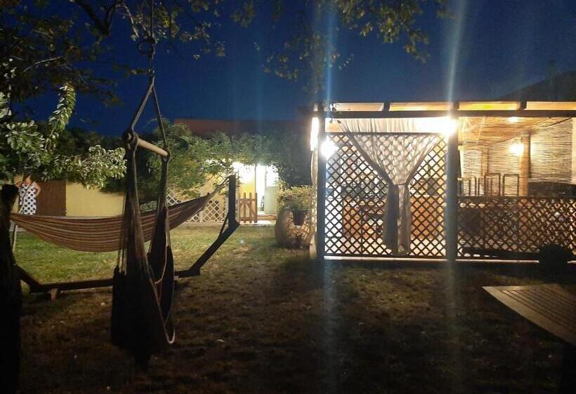 ویلای استاندارد با چشمانداز باغ, Casa Di Campagna Dal Pozzo