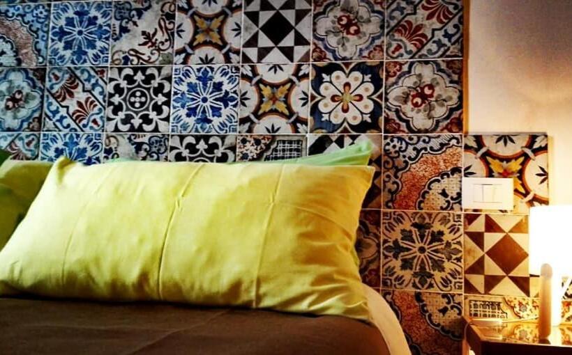 标准三人间, Donnaciccinatrapani