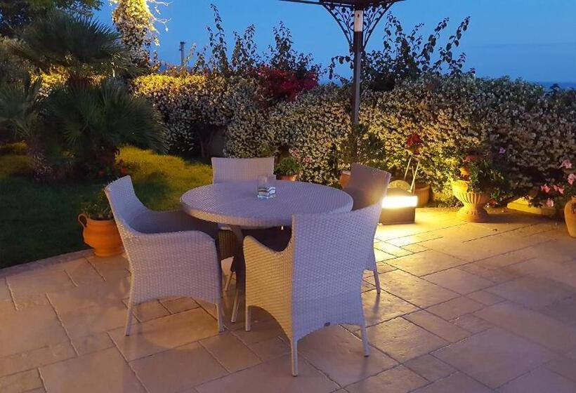 Номер Стандарт Трехместный, La Suite Del Faro