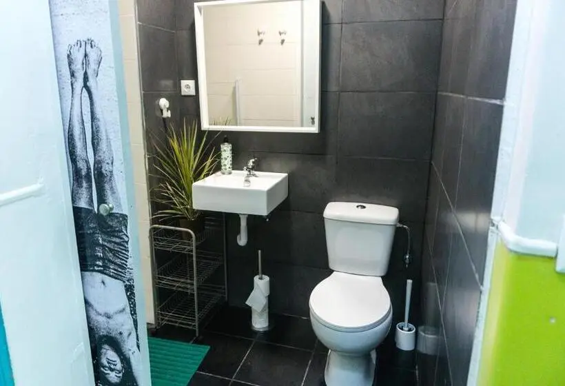 اتاق استاندارد, Hospedium Hostel Republica Surf House