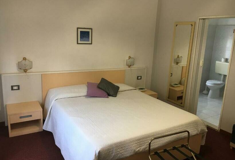 غرفة قياسية, Acqua Marina