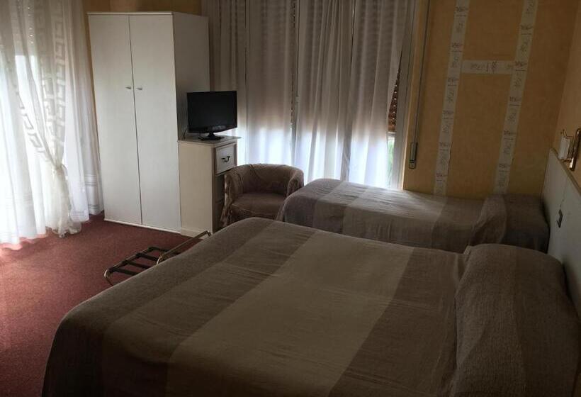 غرفة قياسية ثلاثية, Acqua Marina