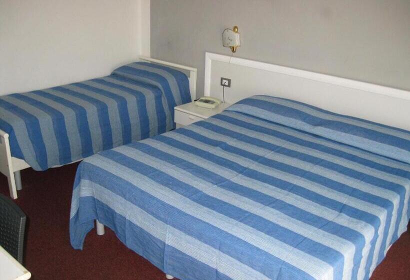 غرفة قياسية ثلاثية, Acqua Marina