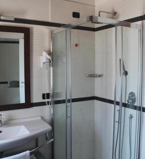 סוויטה עם טרסה, Eridano