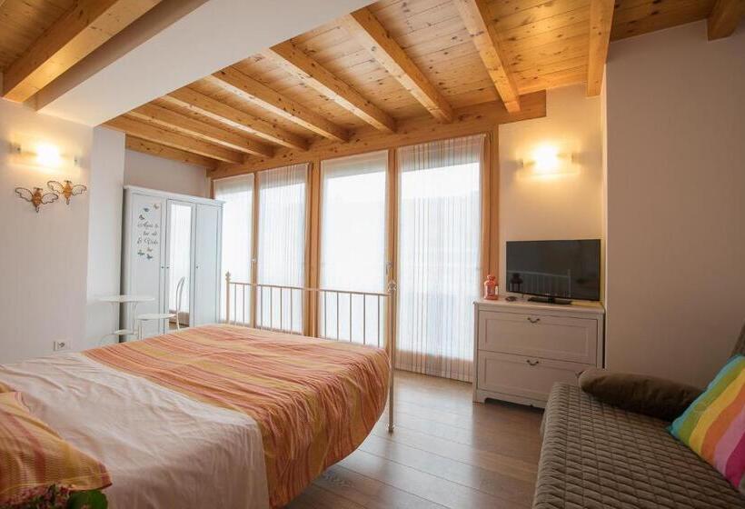 家庭间, B&b Del Centro