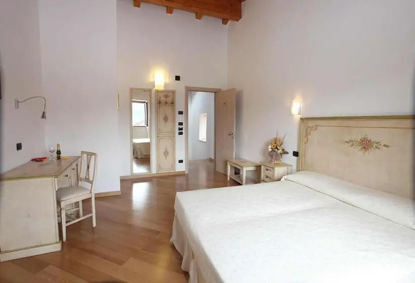 デラックスの４人部屋, Relais Fontana Rosa B&b Wellness
