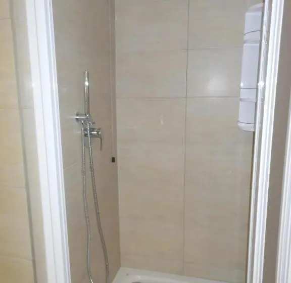 آپارتمان 3 خوابه, B&b Relax
