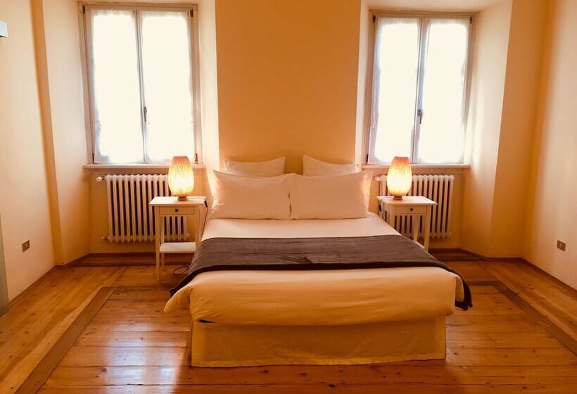 4인용 스탠다드 룸, Al Cavour 34