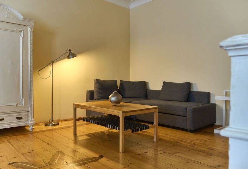 4인용 스탠다드 룸, Al Cavour 34