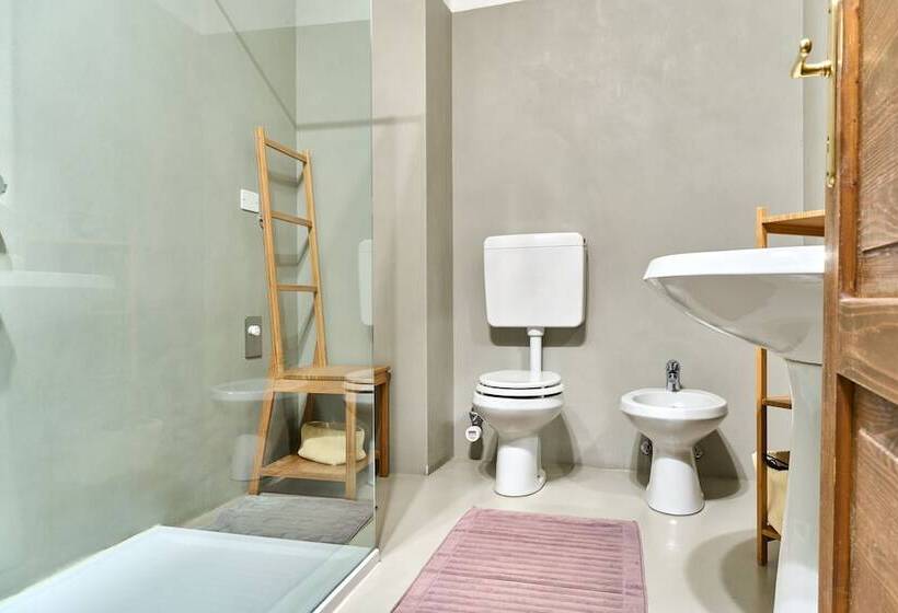 스탠다드 룸, Al Cavour 34