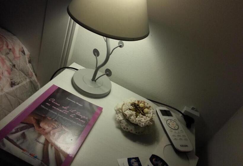 חדר סטנדרט חדר אמבטיה משותף, Al Chiaro Di Luna