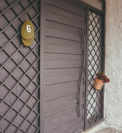 إستوديو قياسى مطلّ علي الحديقة, Dimora Santo Stefano