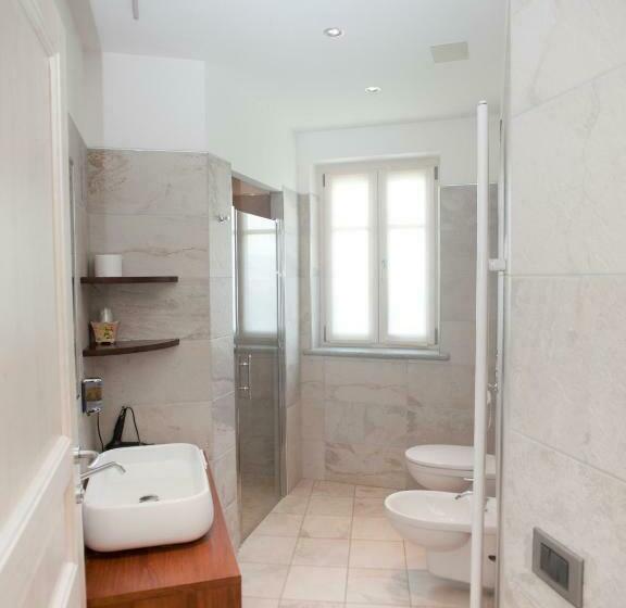 Полулюкс с Балконом, La Rocca