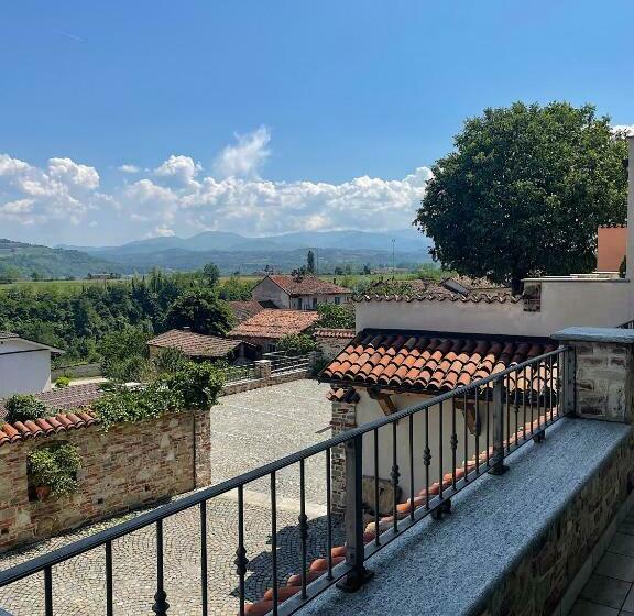 Полулюкс с Балконом, La Rocca