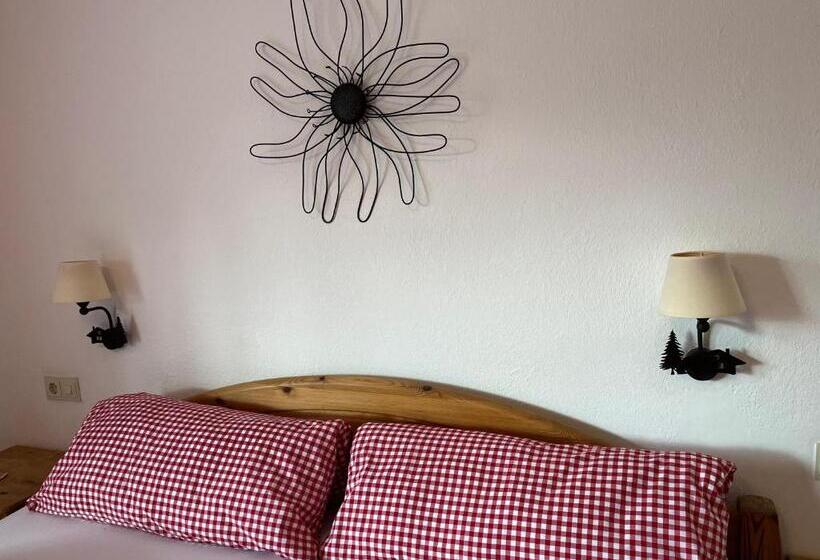 标准间带阳台, Pension Mirabelle