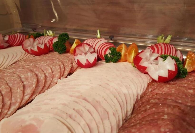 标准三人间, Pension Mirabelle