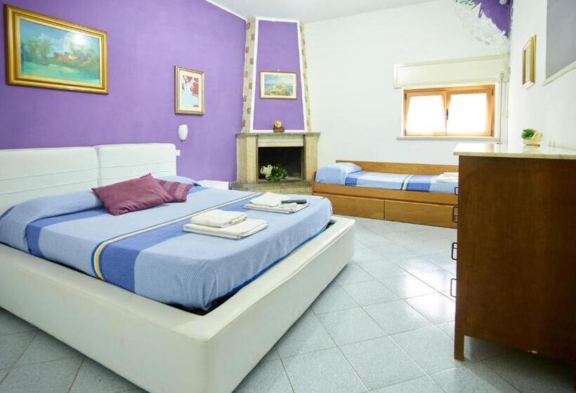 اتاق استاندارد سه نفره, Solerosa