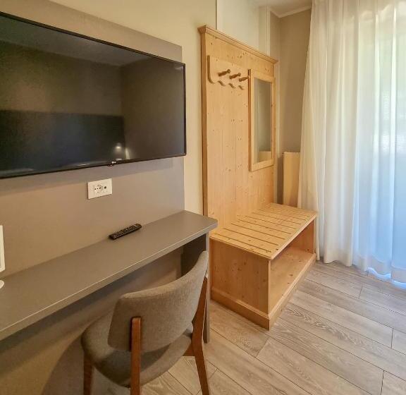 标准间, Alla Fonte