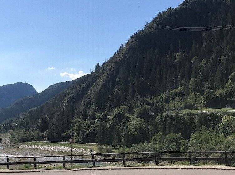 带阳台的三人标准间, Alla Fonte