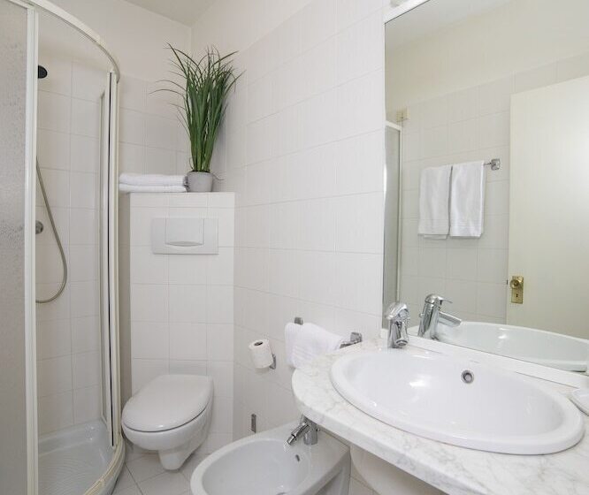 Chambre Triple Standard avec Balcon, Alla Fonte