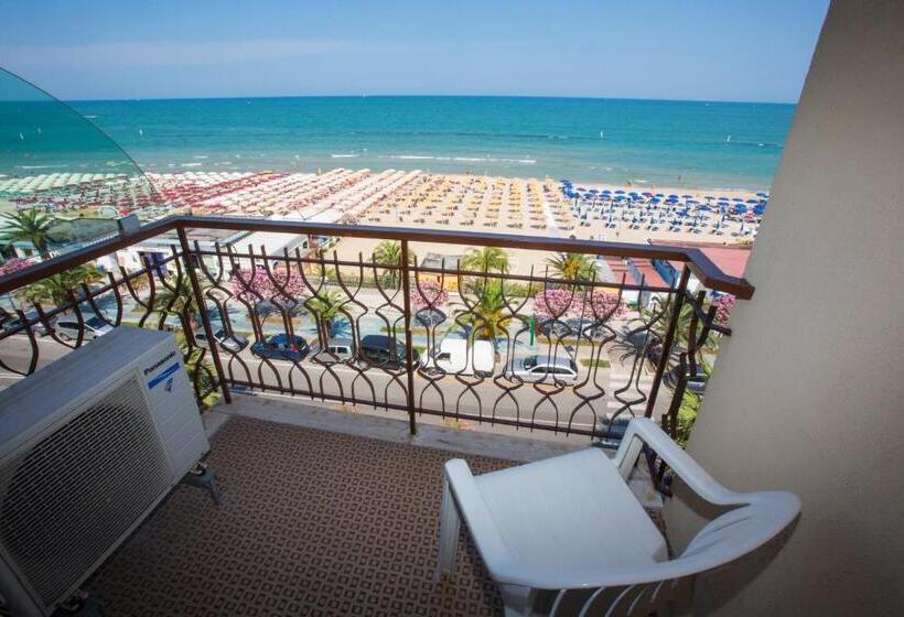 Triple Room Sea View, Eden