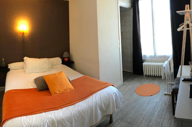 バス共有のスタンダードルーム, Les Chiens Du Guet