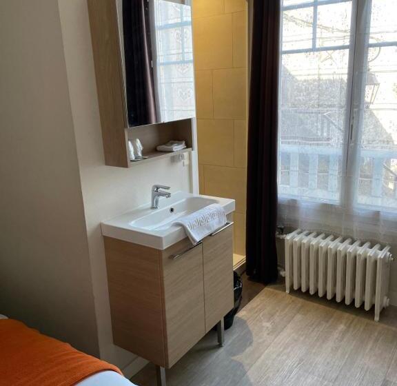 バス共有のスタンダードルーム, Les Chiens Du Guet