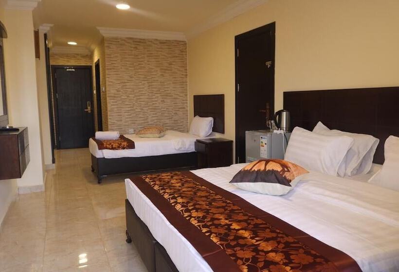 اتاق استاندارد چهار تخته, Mass Paradise