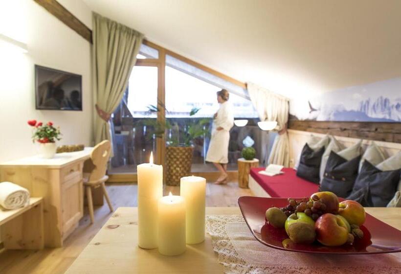 סוויטה, Zum Alten Moar