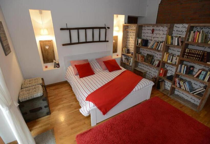 带阳台套房, Il Pettirosso B&b