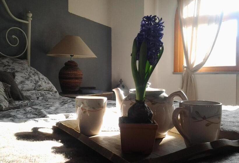 带阳台套房, Il Pettirosso B&b