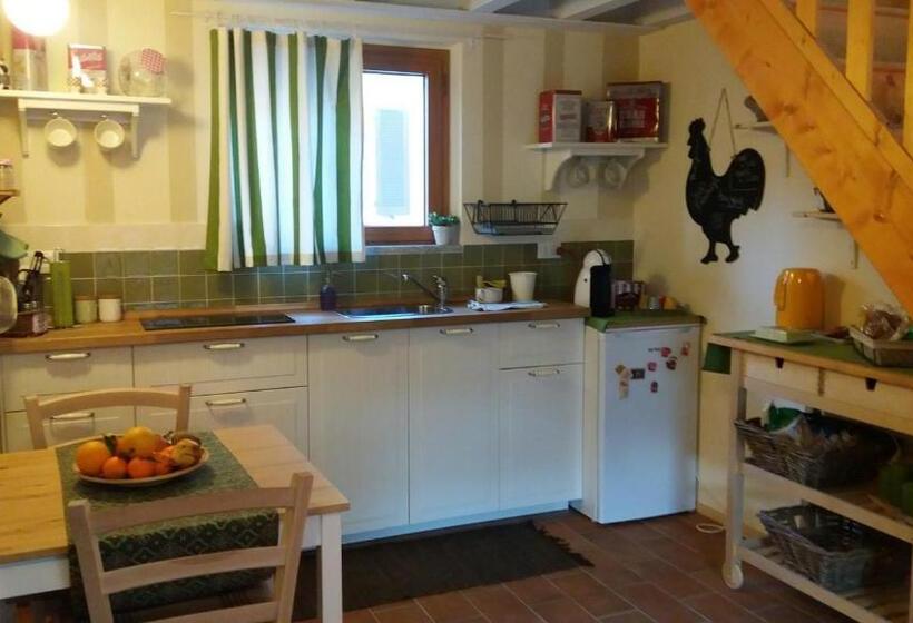 一居室别墅, Il Pettirosso B&b