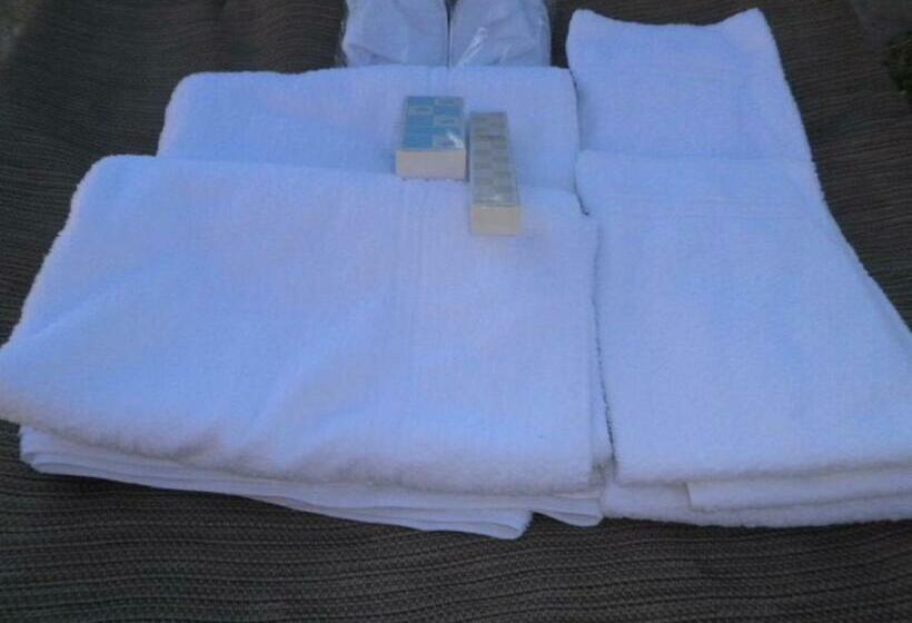 标准间, La Formichina