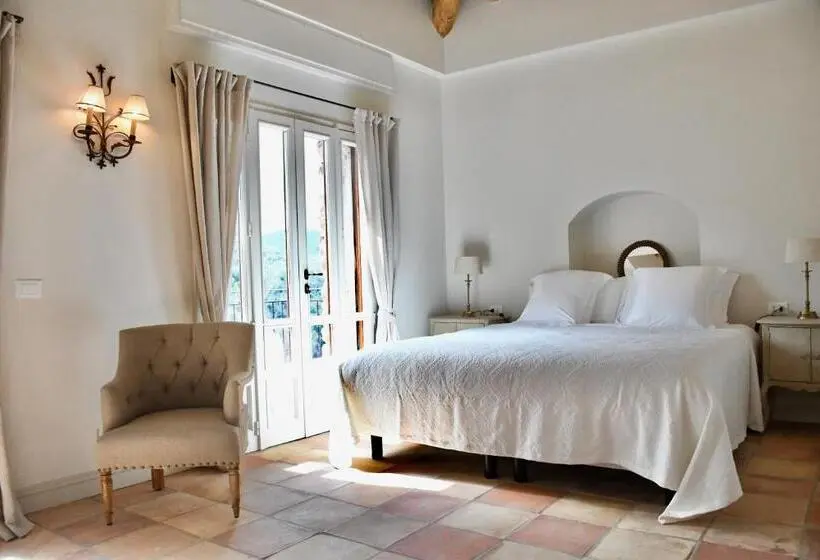 バルコニー付きジュニアスイート, Apricus Locanda Boutique