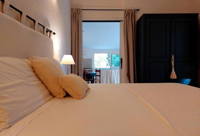 דירת חדר נוף לגינה, Conca Marina