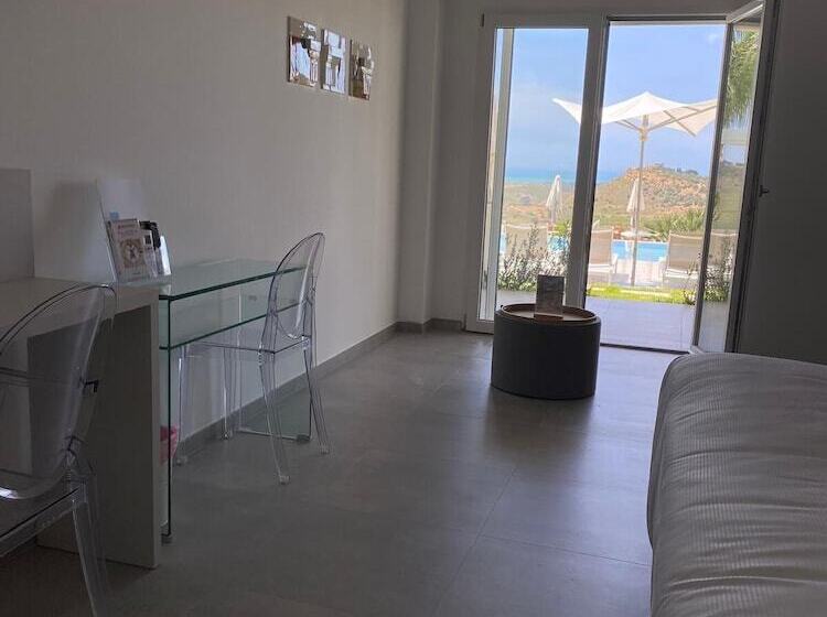 Полулюкс с Гидромассажем, Doric Eco Boutique Resort & Spa   Sicily